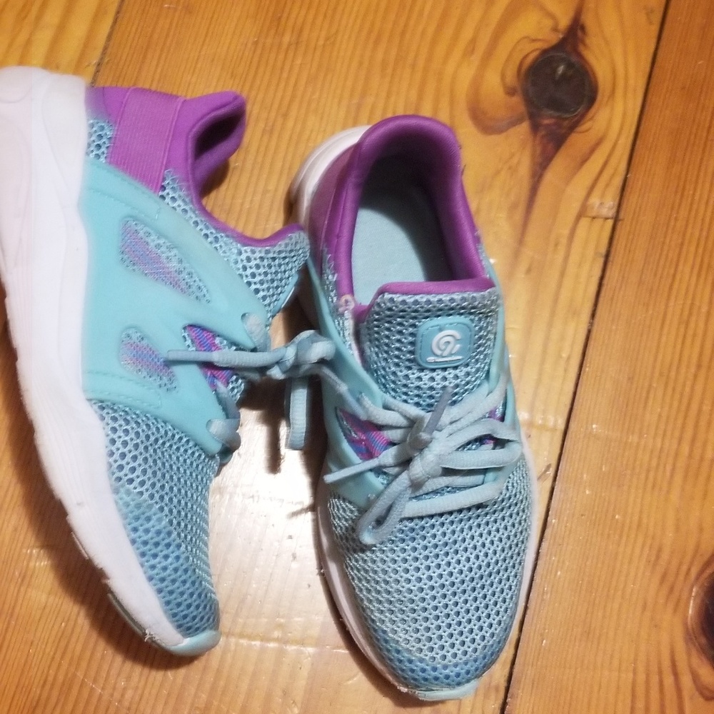 Tennis Shoes Champion